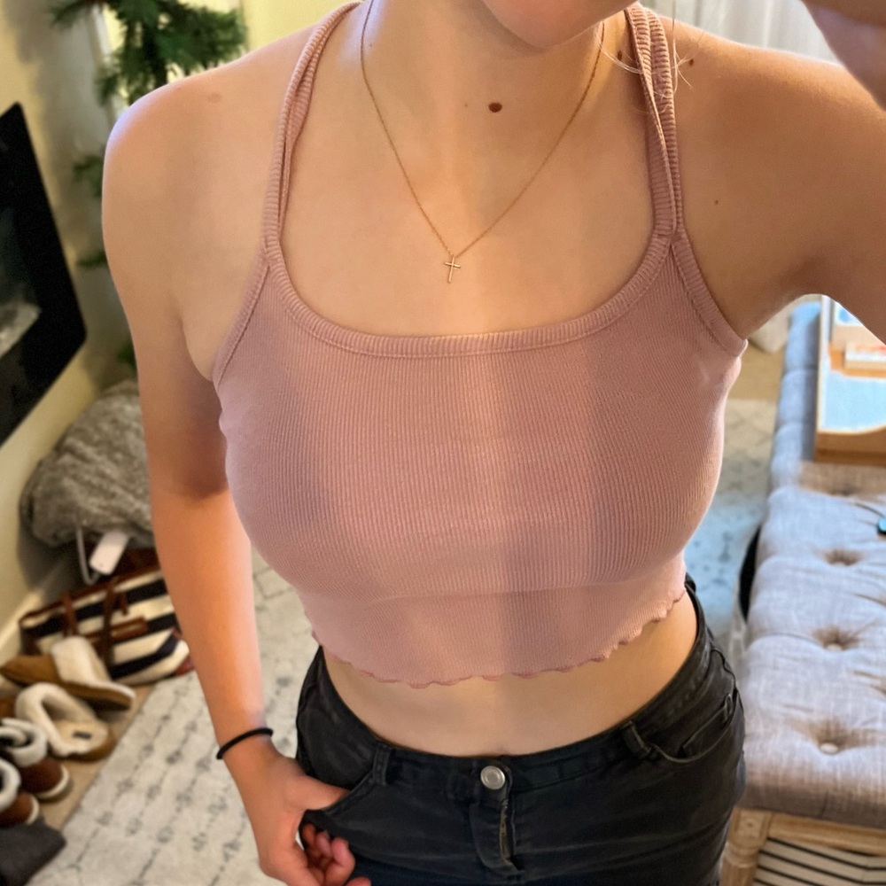 Brunt pink racer back cropped tank top.